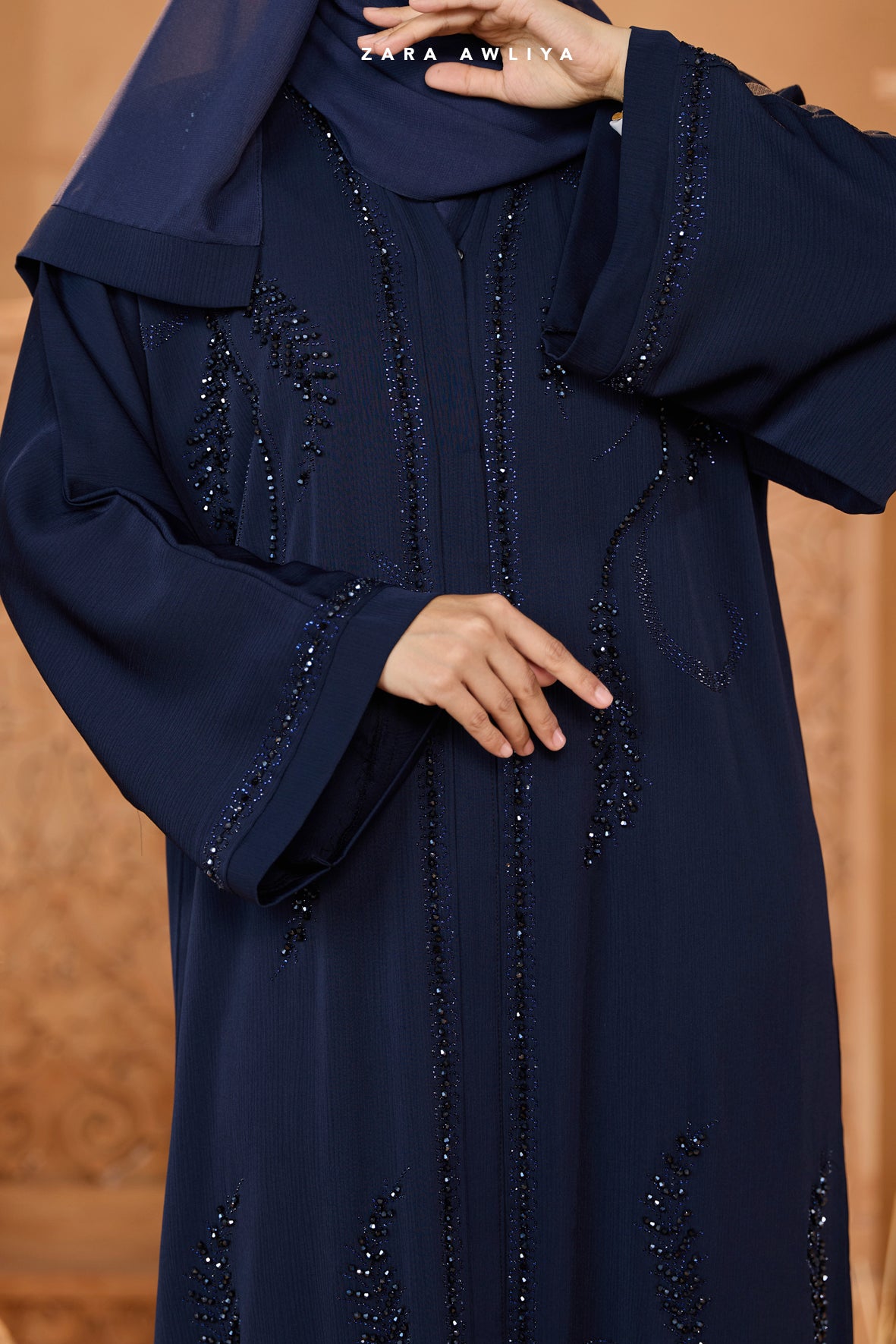 Luxury Dubai Abaya Elnour (Comes with Shawl)