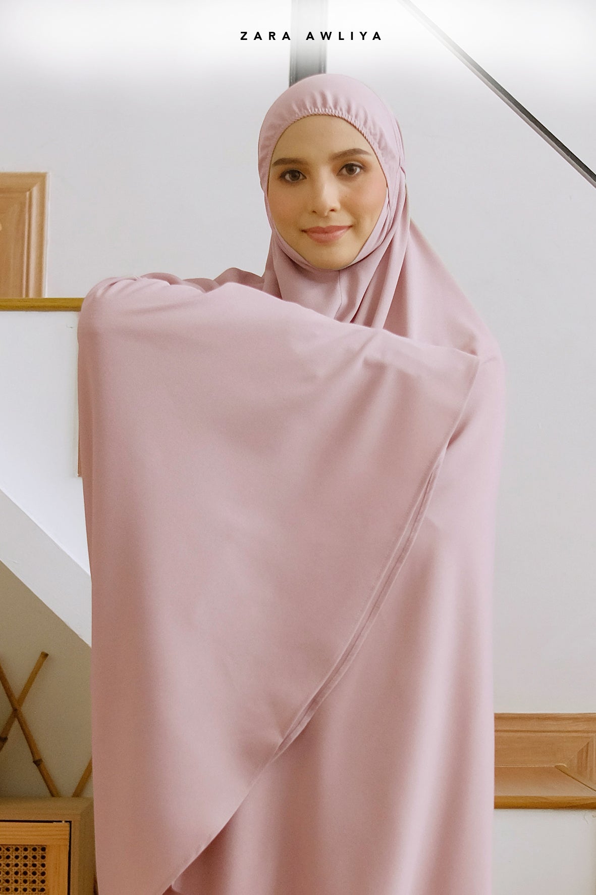 Telekung Madeline