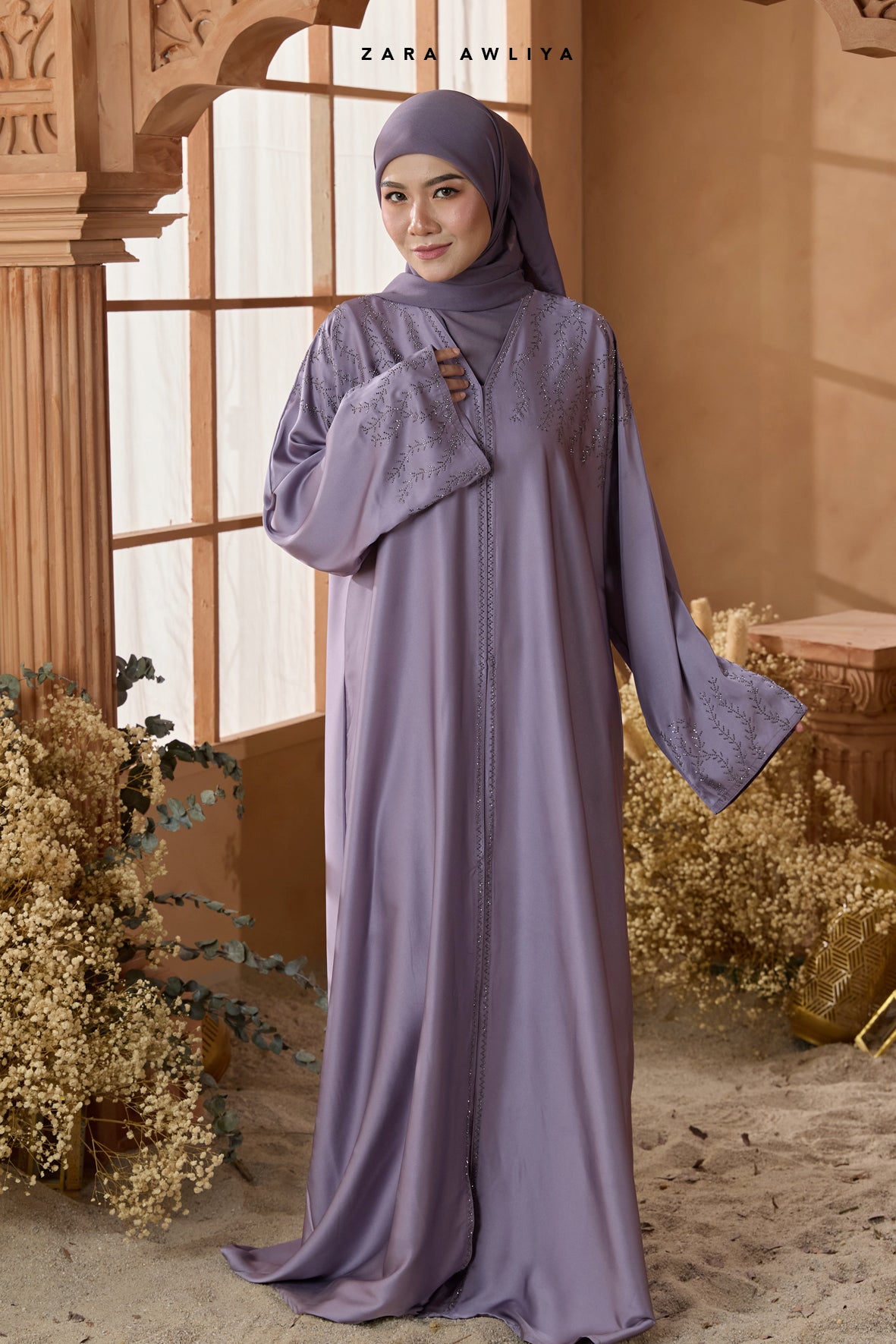 Luxury Dubai Abaya Ayana (Comes with Shawl)