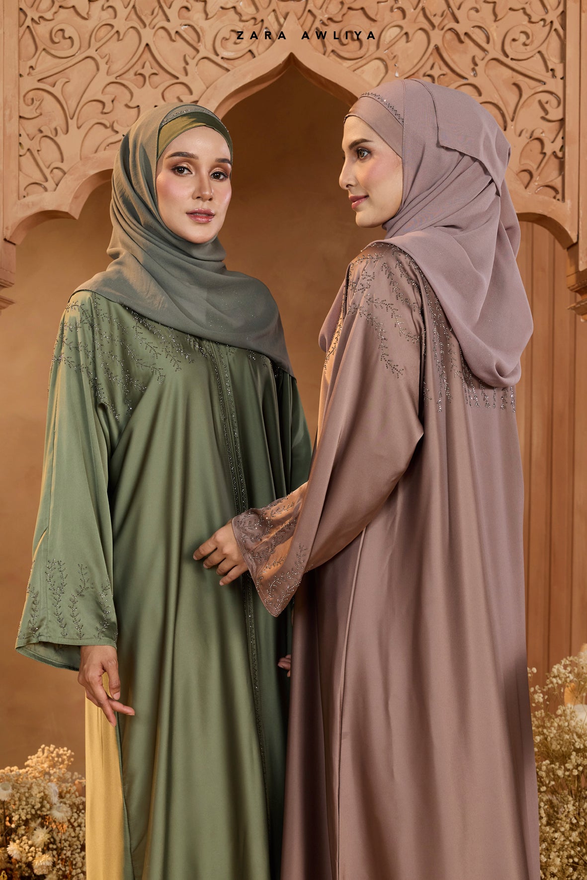 Luxury Dubai Abaya Ayana (Comes with Shawl)