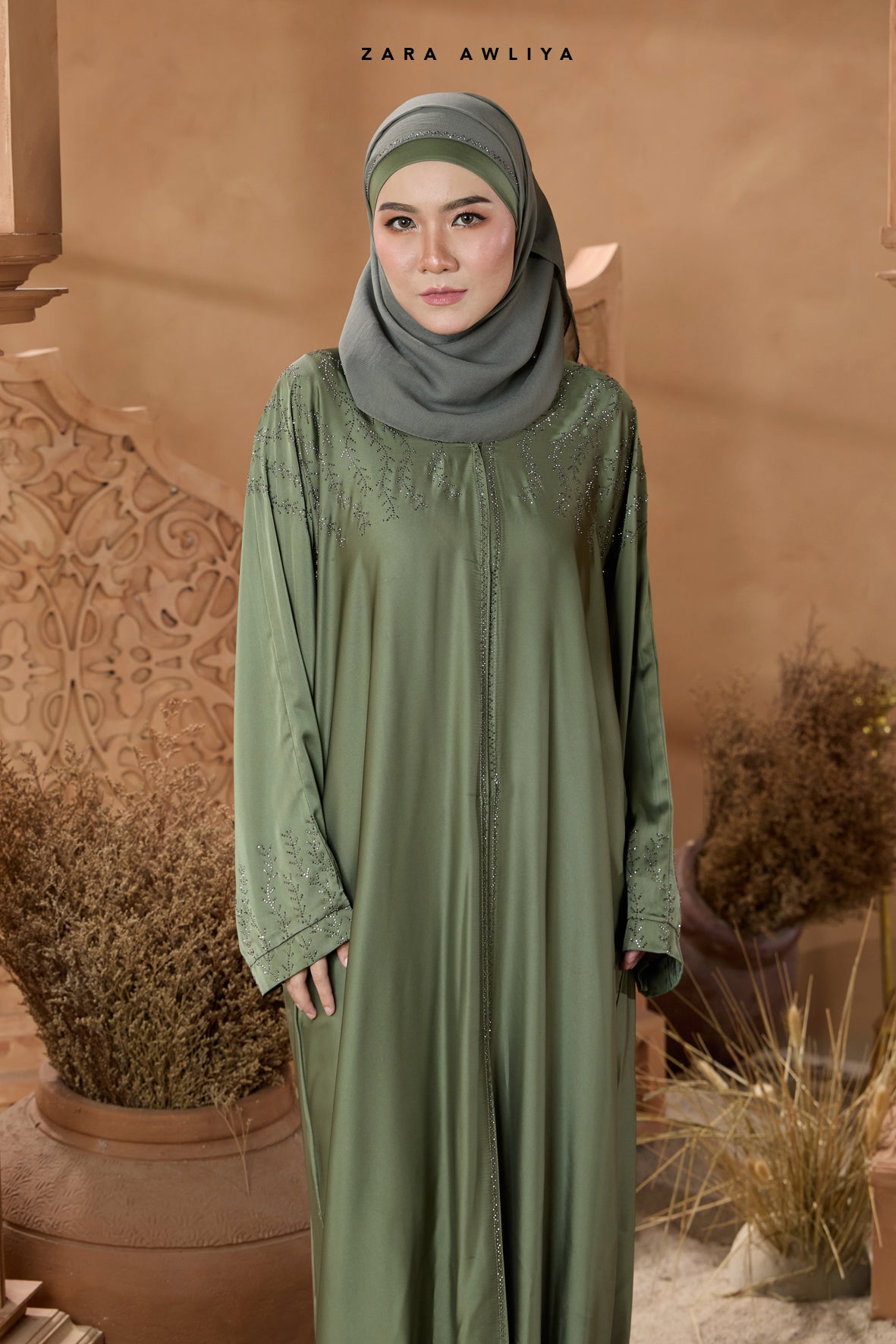 Luxury Dubai Abaya Ayana (Comes with Shawl)